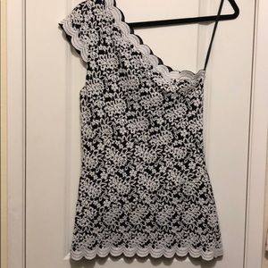 Stretch BEBE Size M Top